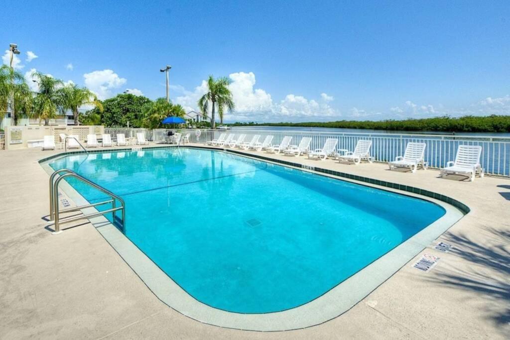 Riverview, Studio 507, Beach Steps Away!+Pool+Wifi Ruskin Zewnętrze zdjęcie