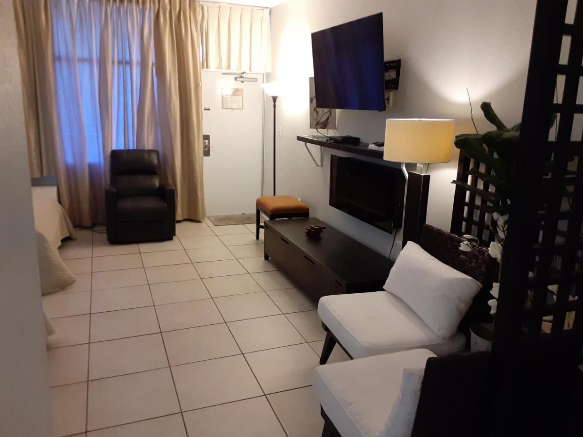 Riverview, Studio 507, Beach Steps Away!+Pool+Wifi Ruskin Zewnętrze zdjęcie